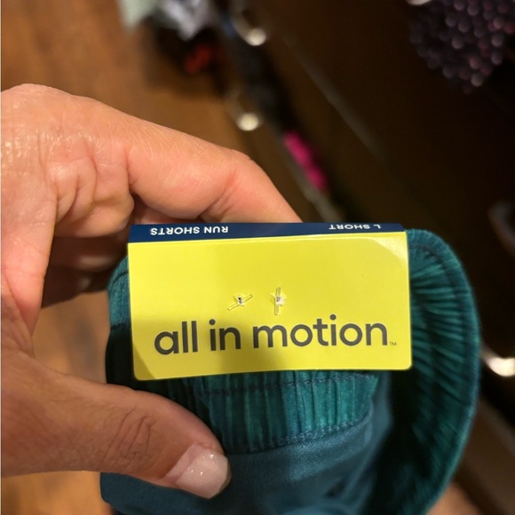 2 piece Athletic bundle size L - Picture 2 of 11